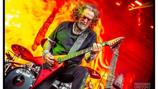 CAVALERA CONSPIRACY Pulls From Hellfest After Bus Crash