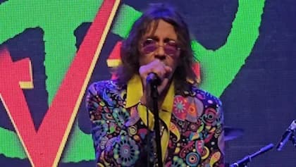 DONNIE VIE Shares Title Track Of Upcoming 'Beautiful Things' Album Re-Release