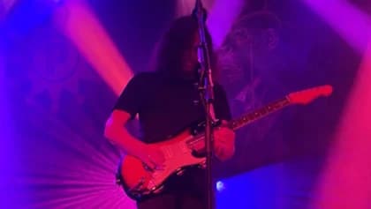 PRIMUS's LARRY LALONDE On Losing 60 Guitars In January 2025 Los Angeles Wildfires: 'I've Been Trying To Have A Positive Attitude'