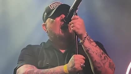 ATREYU's BRANDON SALLER: 'There's Still So Much Growth To Accomplish'