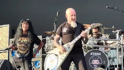 Anthrax debuts new single during live performance