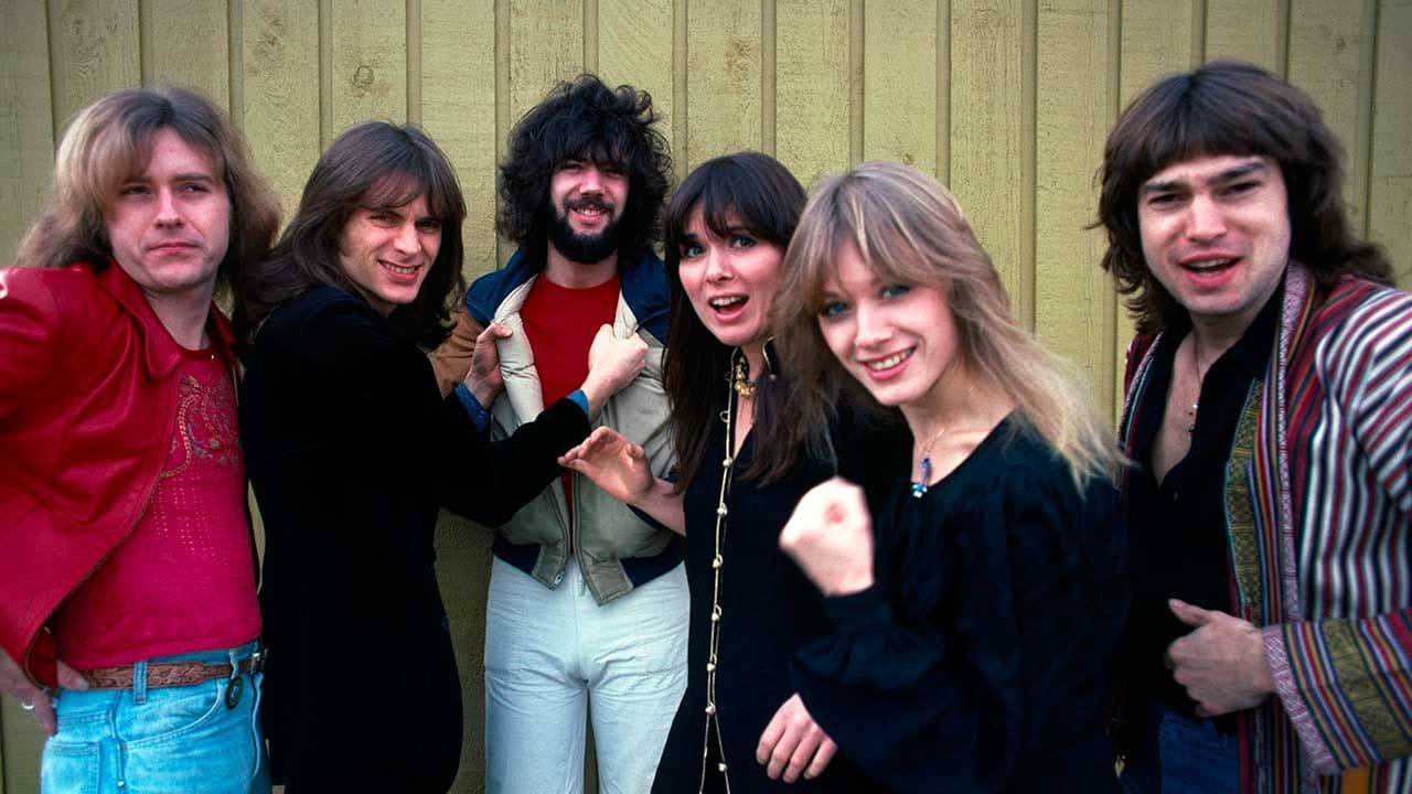 Led Zeppelin and Heart share concert anecdotes