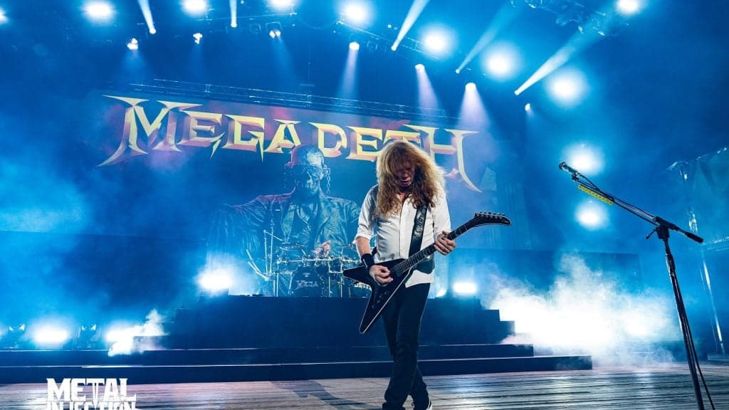 Megadeth performs new song live and Loathe releases "Fangs"
