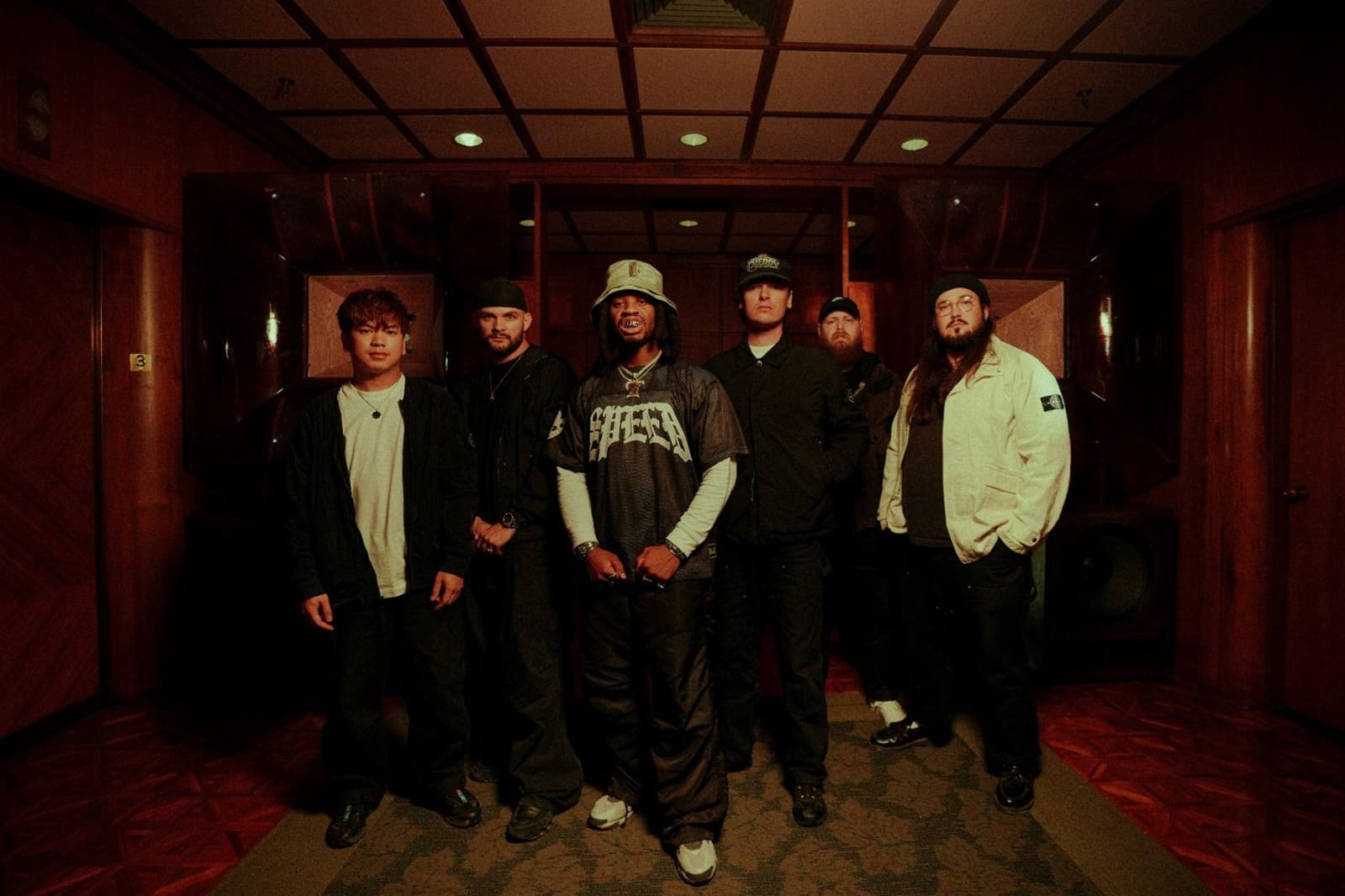 Knocked Loose and Denzel Curry debut live version of "Hive Mind"