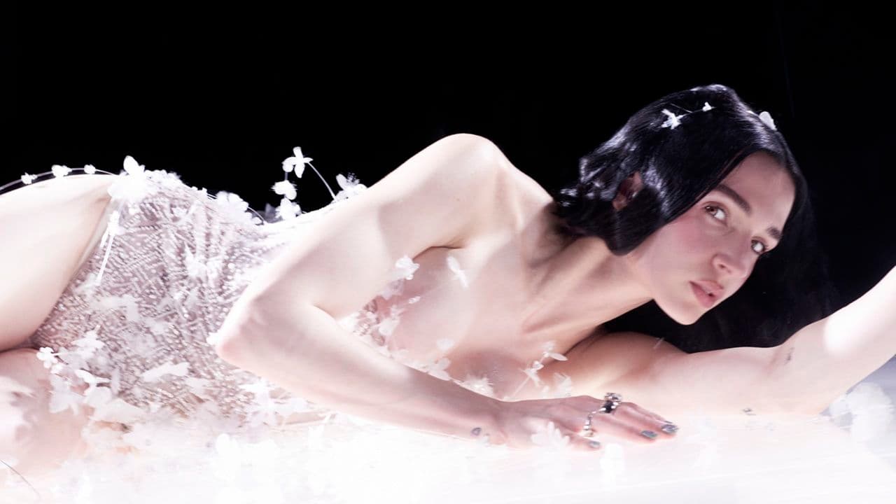Poppy's Artistic Shift and New Variety Show