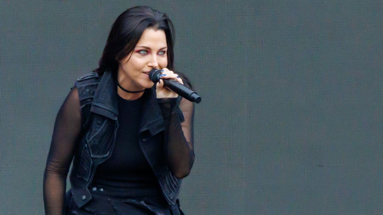 Amy Lee Discusses Female Solidarity in Metal