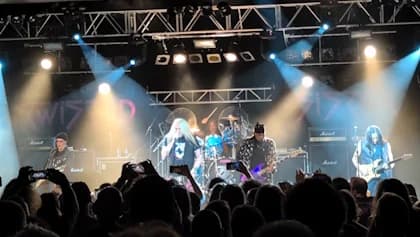 Twisted Sister debuts first show with Sebastian Bach