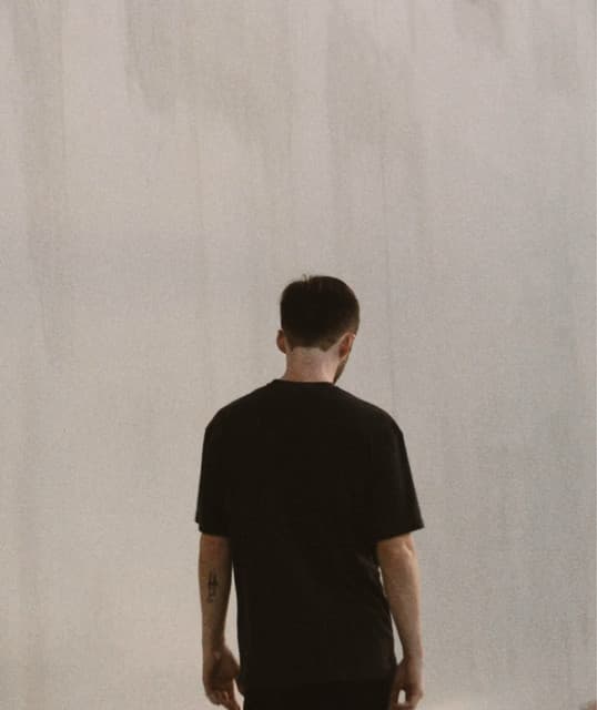 Darko teases new EP release