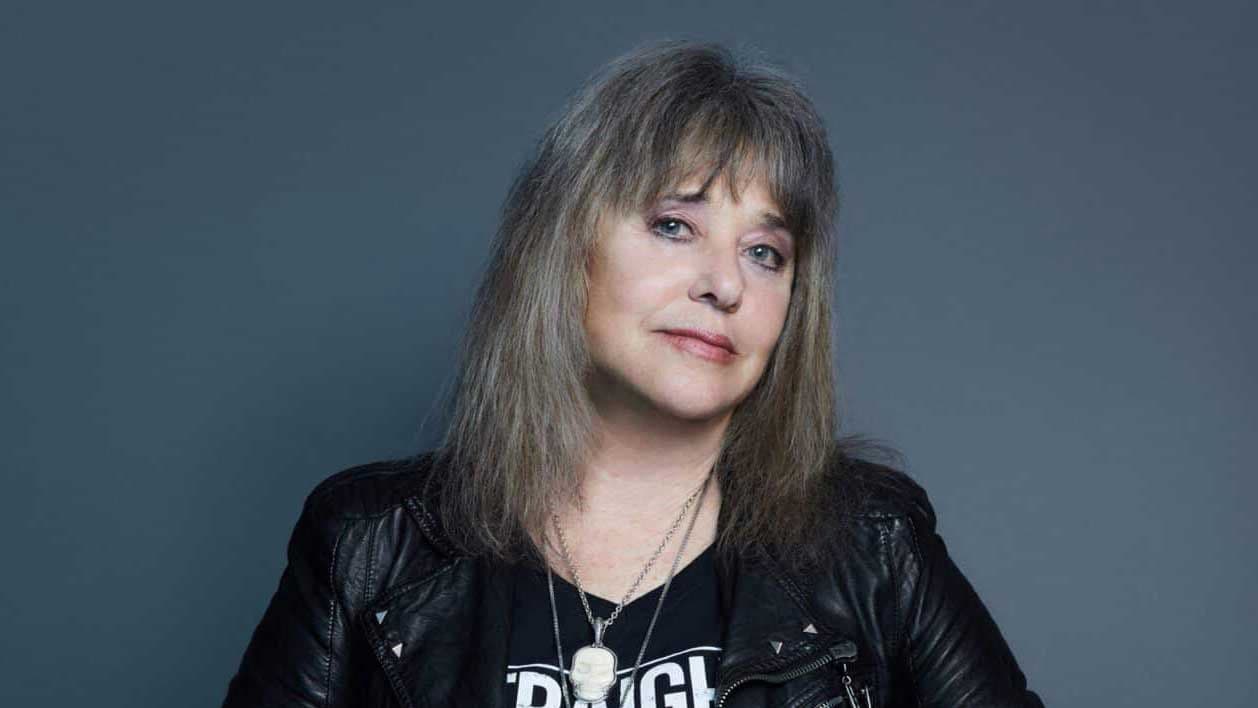Suzi Quatro announces new album and tour while sharing rock stories