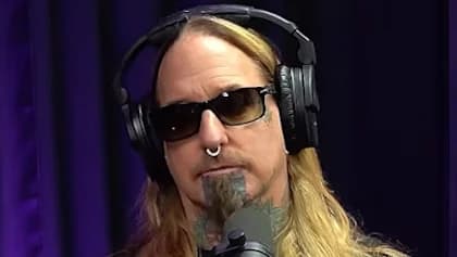 Dez Fafara discloses brain tumor diagnosis