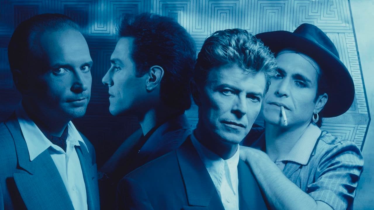 David Bowie forms hard rock band Tin Machine