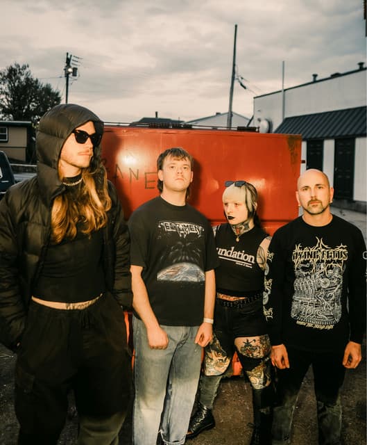 No Cure unveils new single "Convulsing In The Dark"