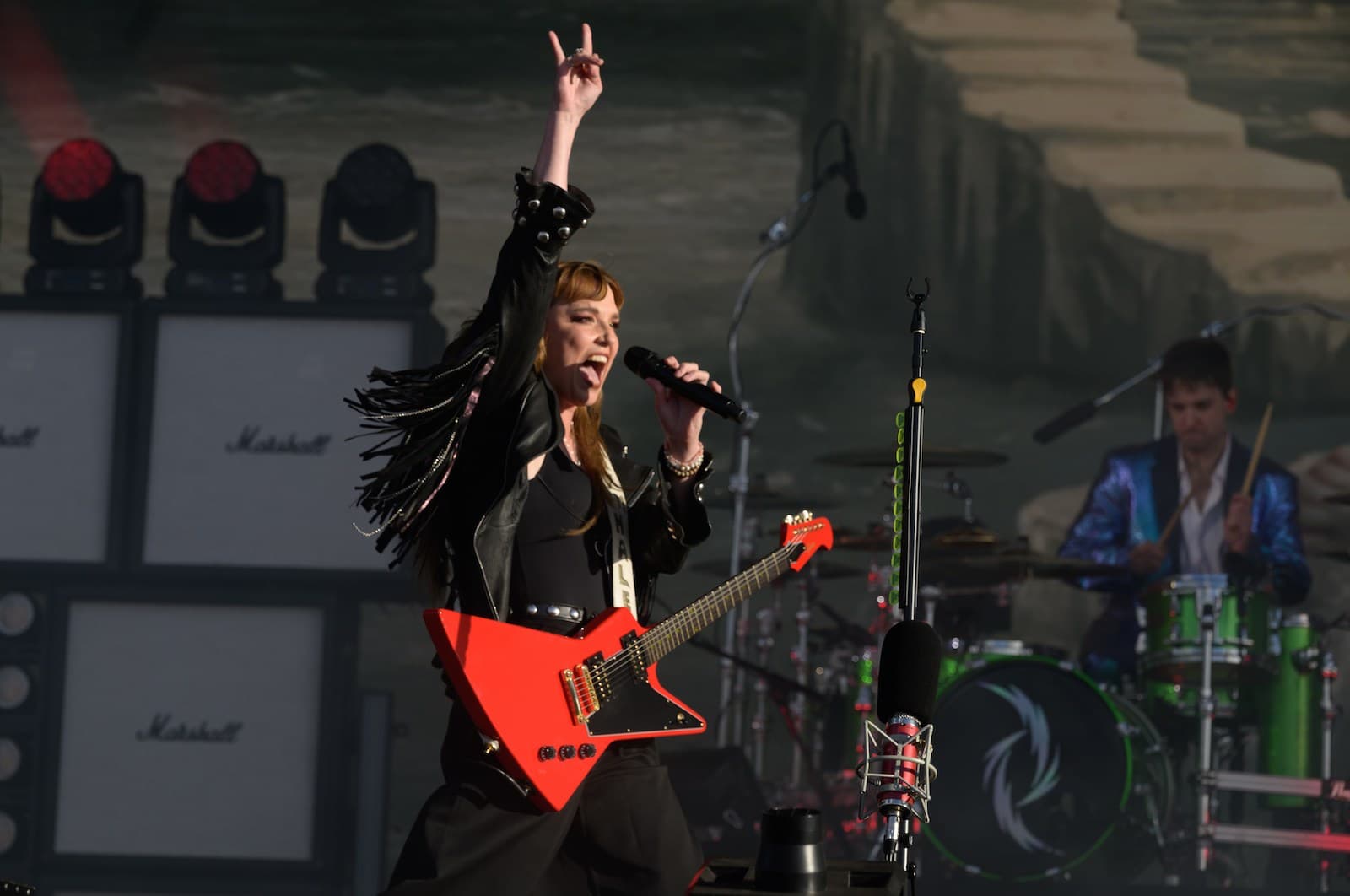 Ліззі Гейл розповідає про нову виставку Women In Metal