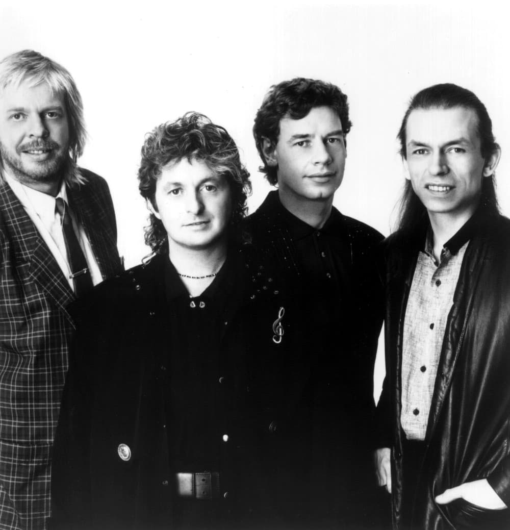Anderson, Wakeman, Bruford And Howe