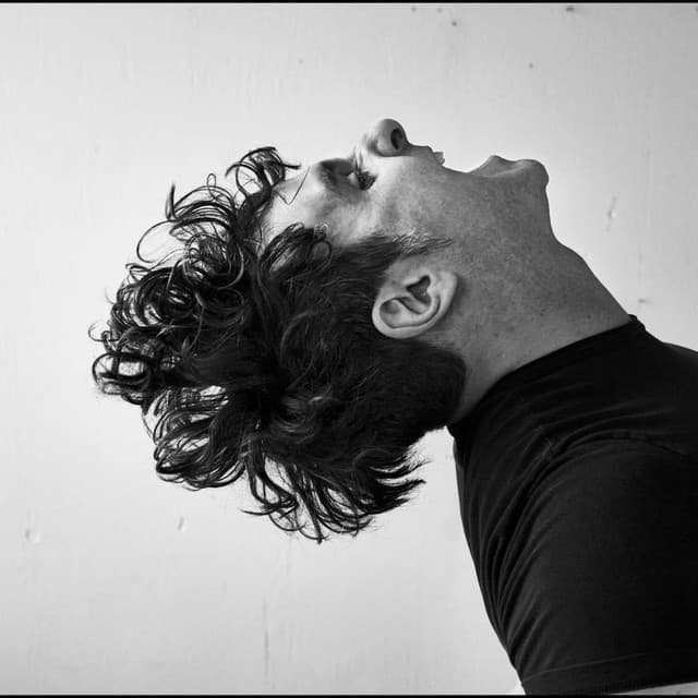 Low Cut Connie