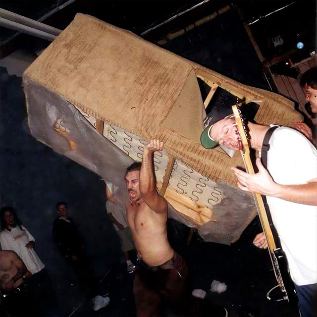 Crom